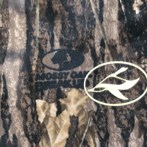 Host Pick🦌- Redhead Mossy Oak Quick Wick Long Sleeve - Picture 4 of 4